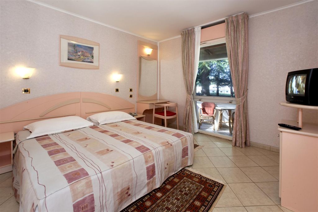 Apartments Park Plava Laguna Πόρετς Εξωτερικό φωτογραφία